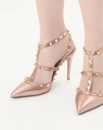 Pantofi cu toc Rockstud din piele nappa laminată 100 mm