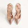 Pantofi cu toc Rockstud din piele nappa laminată 100 mm