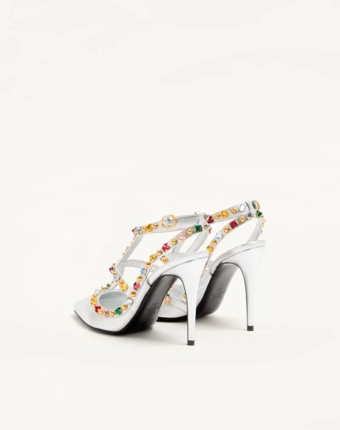 Pantofi decolete Rockstud din piele nappa laminată cu cabochon și cristale 100 mm Pantofi decolete Rockstud din piele nappa laminată cu cabochon și cristale 100 mm