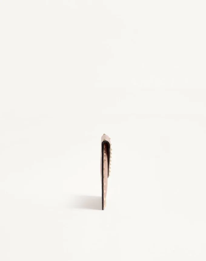 Pochetă Rockstud din piele de vițel granulată laminată Pochetă Rockstud din piele de vițel granulată laminată