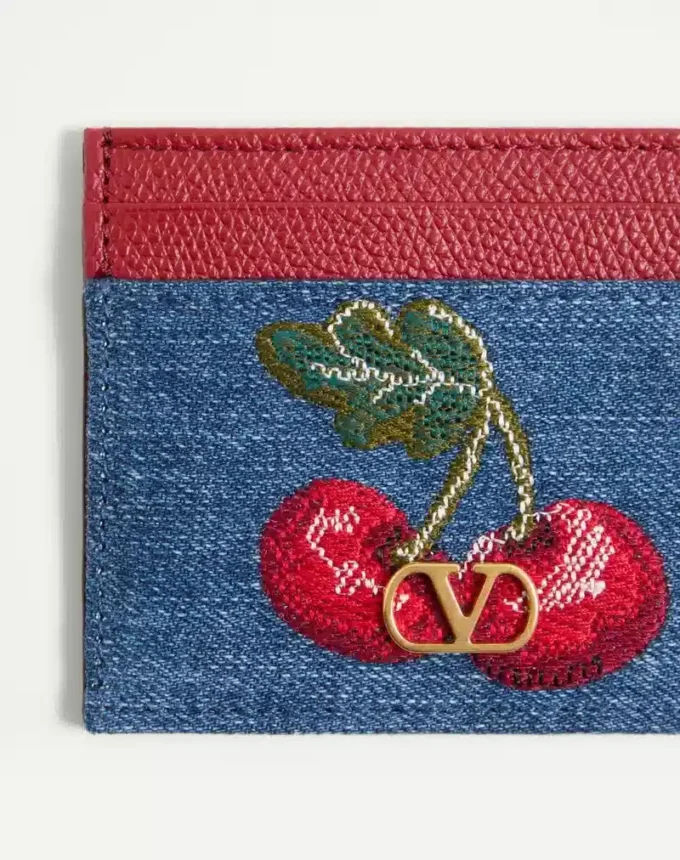 Portcard din denim cu logo și broderie Cherryfic Portcard din denim cu logo și broderie Cherryfic