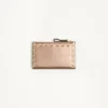 Portcard Rockstud din piele de vițel laminată cu fermoar Portcard Rockstud din piele de vițel laminată cu fermoar