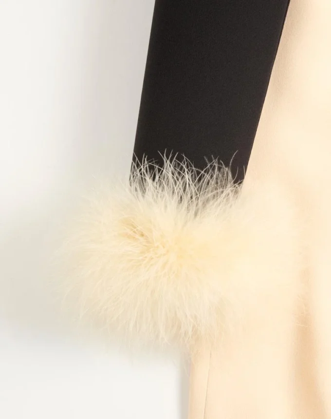 Rochie lungă Cady Couture cu pene Rochie lungă Cady Couture cu pene