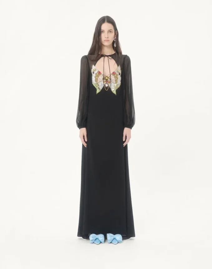 Rochie lungă din georgette brodată Rochie lungă din georgette brodată