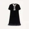 Rochie scurtă din catifea sablé brodată Rochie scurtă din catifea sablé brodată