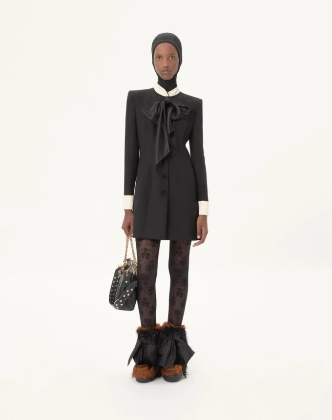 Rochie scurtă din crep couture Rochie scurtă din crep couture