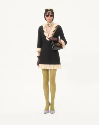 Rochie scurtă din crep couture