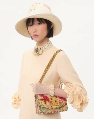 Rochie scurtă din crep couture