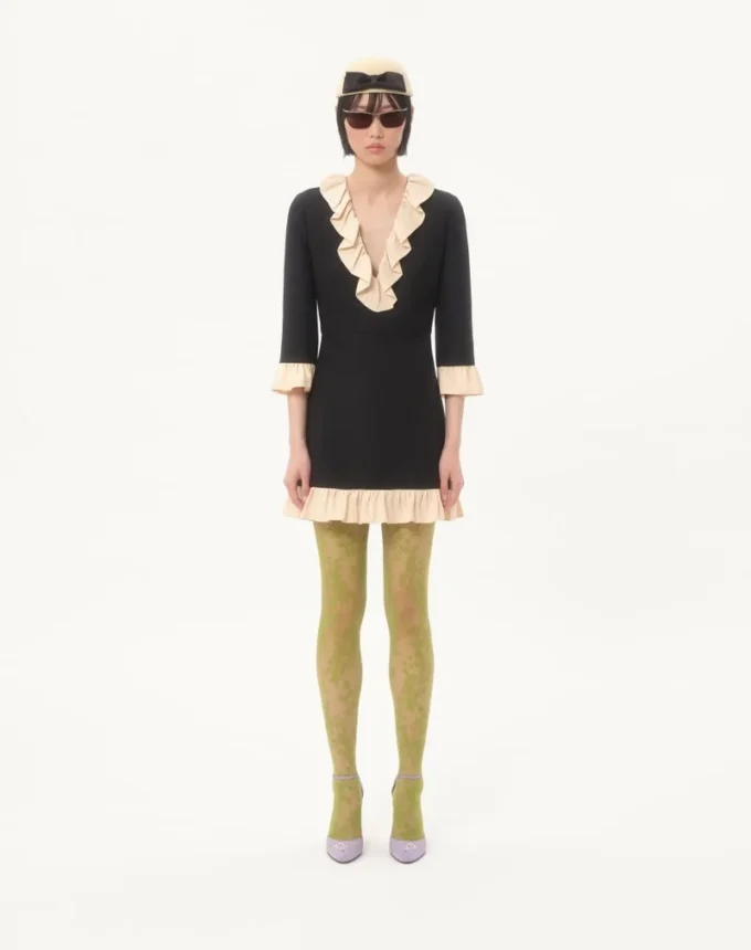 Rochie scurtă din crep couture Rochie scurtă din crep couture