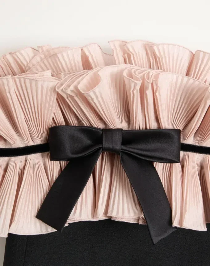 Rochie scurtă din crep couture Rochie scurtă din crep couture
