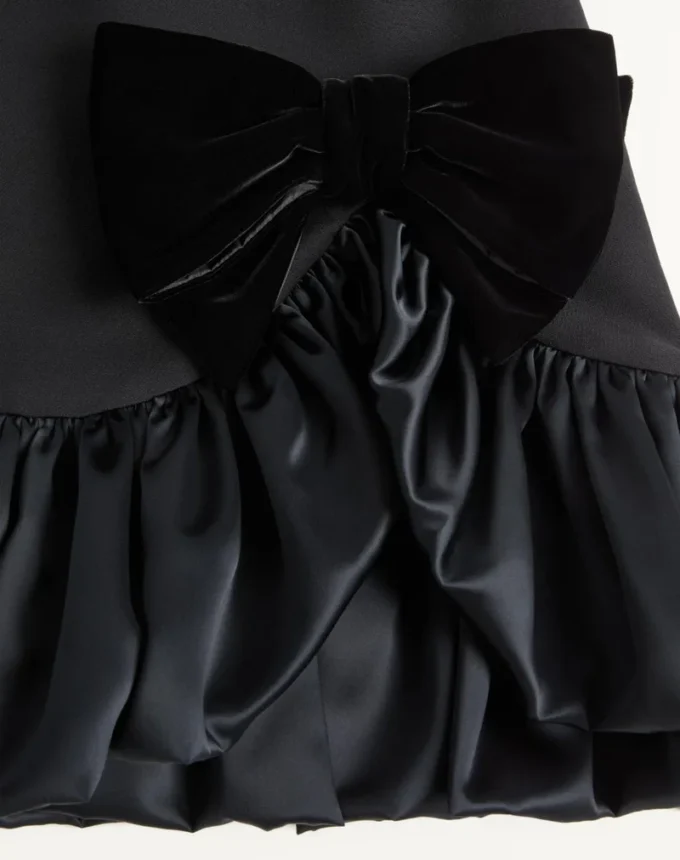 Rochie scurtă din crep couture Rochie scurtă din crep couture