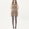 Rochie scurtă din crep couture cu imprimeu animalier Rochie scurtă din crep couture cu imprimeu animalier