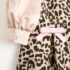 Rochie scurtă din crep couture cu imprimeu animalier Rochie scurtă din crep couture cu imprimeu animalier