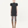 Rochie scurtă din crep couture cu pene Rochie scurtă din crep couture cu pene