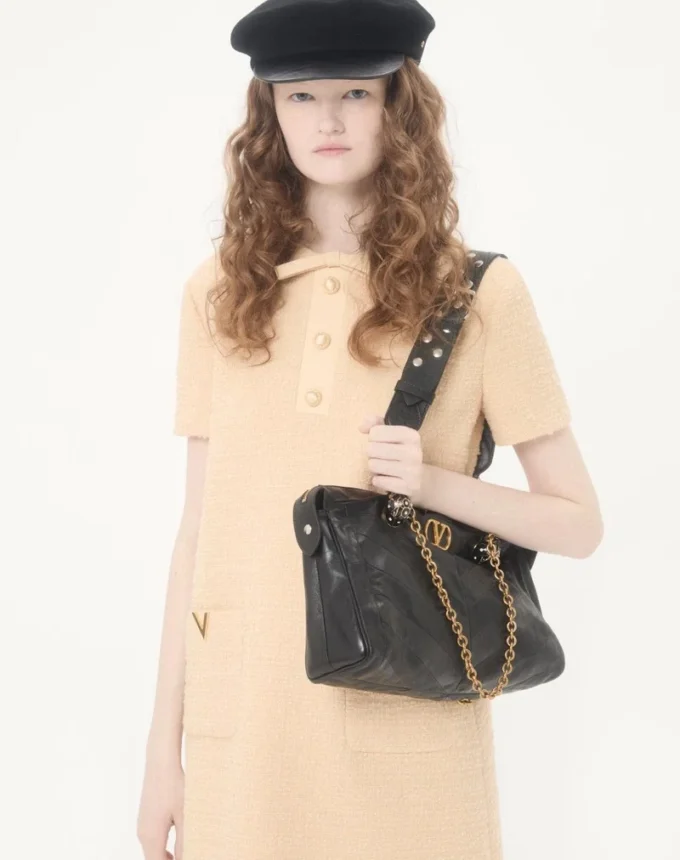 Rochie scurtă din lână cretă Rochie scurtă din lână cretă