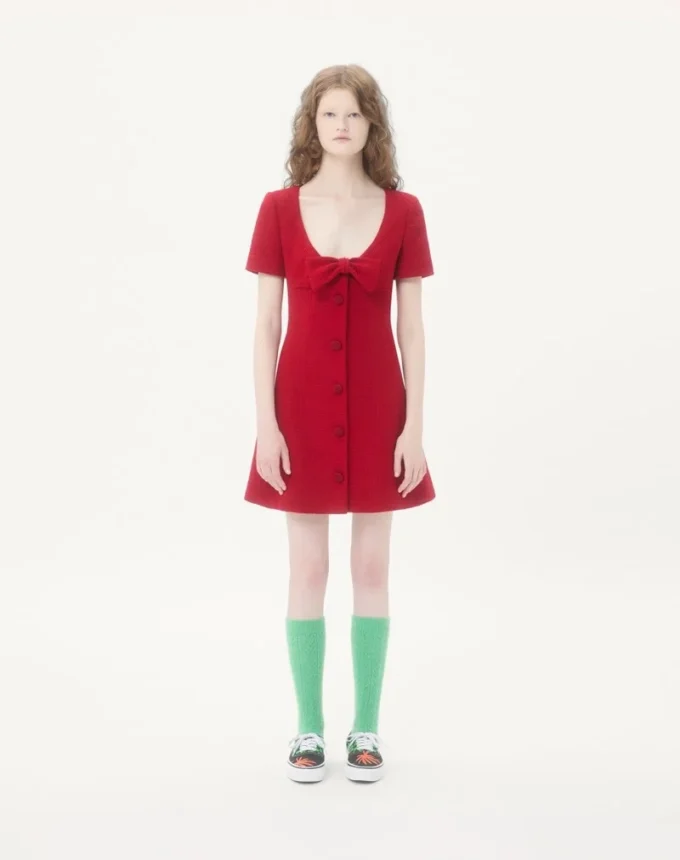 Rochie scurtă din tweed de lână simplu Rochie scurtă din tweed de lână simplu