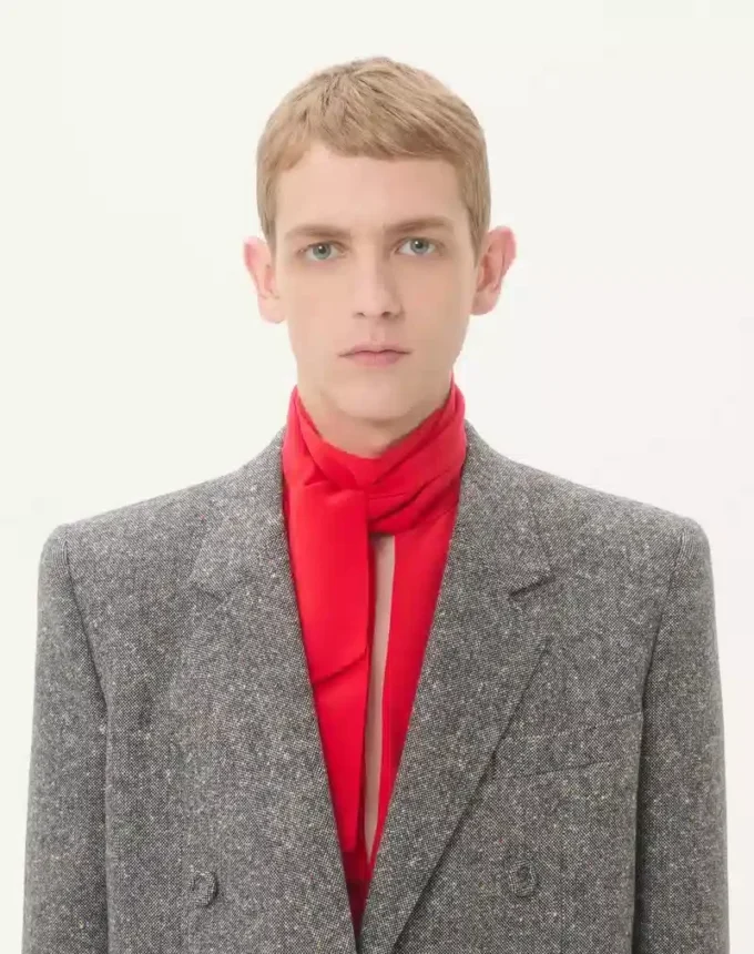 Sacou Valentino cu două rânduri de nasturi din lână Natté Boutonné