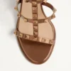 Sandale cu baretă din piele de vițel metalizată Rockstud, 90 mm