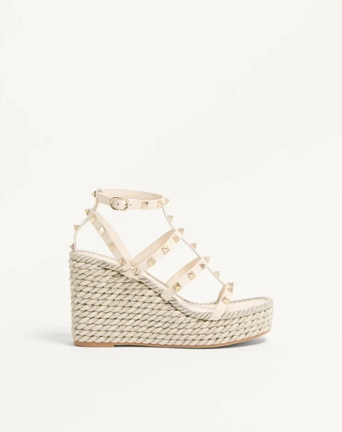 Sandale cu platformă din piele de vițel Rockstud cu curele 95 mm Sandale cu platformă din piele de vițel Rockstud cu curele 95 mm