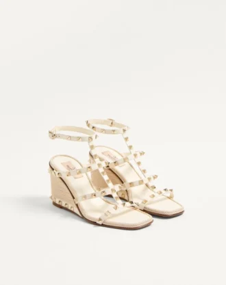 Sandale cu platformă Rockstud din piele de vițel cu broderie Cornely 80 mm Sandale cu platformă Rockstud din piele de vițel cu broderie Cornely 80 mm