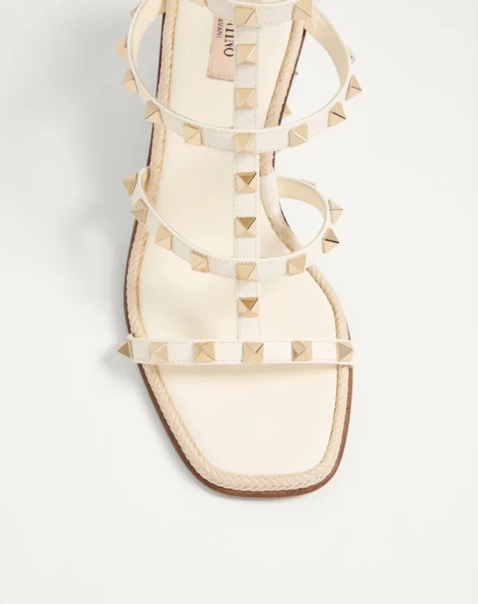 Sandale cu platformă Rockstud din piele de vițel cu broderie Cornely 80 mm Sandale cu platformă Rockstud din piele de vițel cu broderie Cornely 80 mm