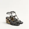 Sandale cu platformă Rockstud din piele de vițel cu broderie în carouri 80 mm Sandale cu platformă Rockstud din piele de vițel cu broderie în carouri 80 mm