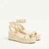 Sandale cu platformă Rockstud din piele nappa laminată 45 mm Sandale cu platformă Rockstud din piele nappa laminată 45 mm