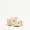 Sandale cu platformă Rockstud din piele nappa laminată 90 mm Sandale cu platformă Rockstud din piele nappa laminată 90 mm