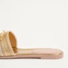 Sandale cu talpă plată din piele metalizată cu broderie Cornely și logo VLogo Signature