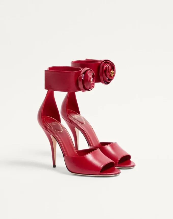 Sandale Drip Rose din piele de capră cu cristale 105 mm Sandale Drip Rose din piele de capră cu cristale 105 mm