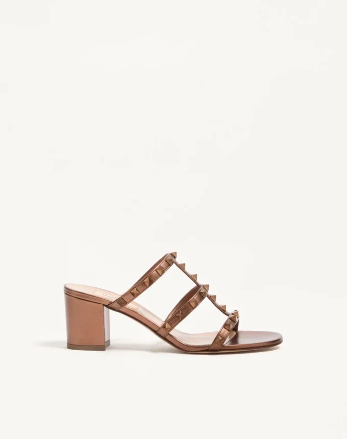 Sandale Rockstud din piele de vițel metalizată 60 mm