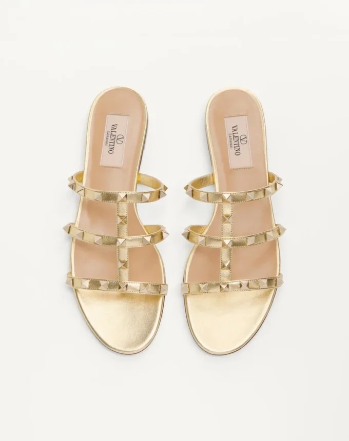 Sandale Rockstud din piele nappa laminată
