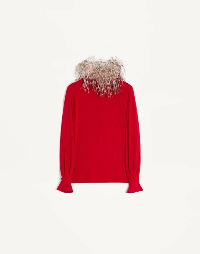 Top din georgette cu pene Top din georgette cu pene