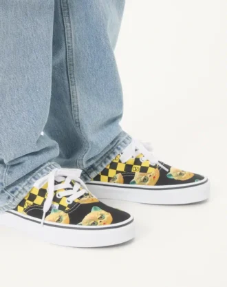 Valentino Garavani și Vans Adidași din țesătură cu talpă joasă, cu imprimeu VLogo Checkerboard și Le Chat De La Maison Valentino Garavani și Vans Adidași din țesătură cu talpă joasă, cu imprimeu VLogo Checkerboard și Le Chat De La Maison