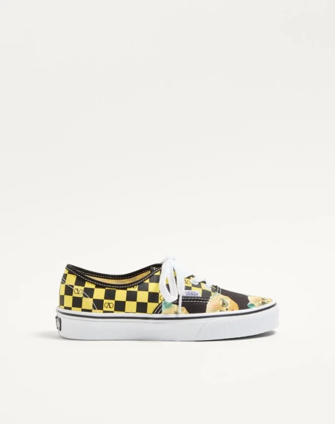 Valentino Garavani și Vans Adidași din țesătură cu talpă joasă, cu imprimeu VLogo Checkerboard și Le Chat De La Maison