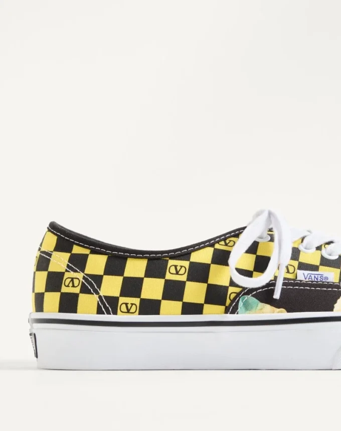 Valentino Garavani și Vans Adidași din țesătură cu talpă joasă, cu imprimeu VLogo Checkerboard și Le Chat De La Maison