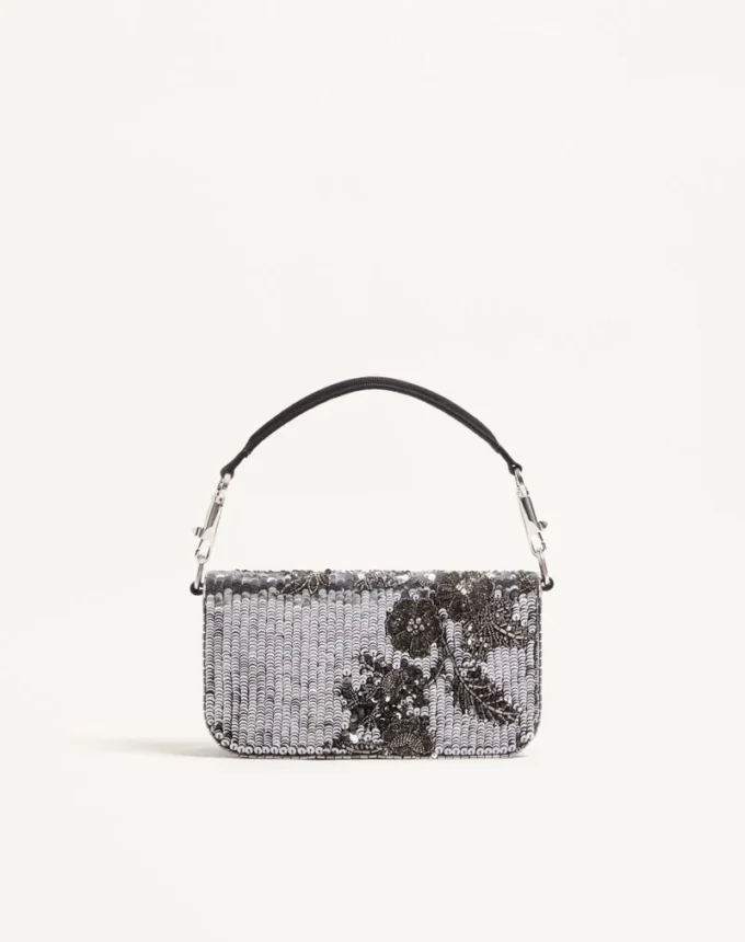 Valentino Garavani Locò Geantă mică de umăr brodată cu logo bijuterie Valentino Garavani Locò Geantă mică de umăr brodată cu logo bijuterie