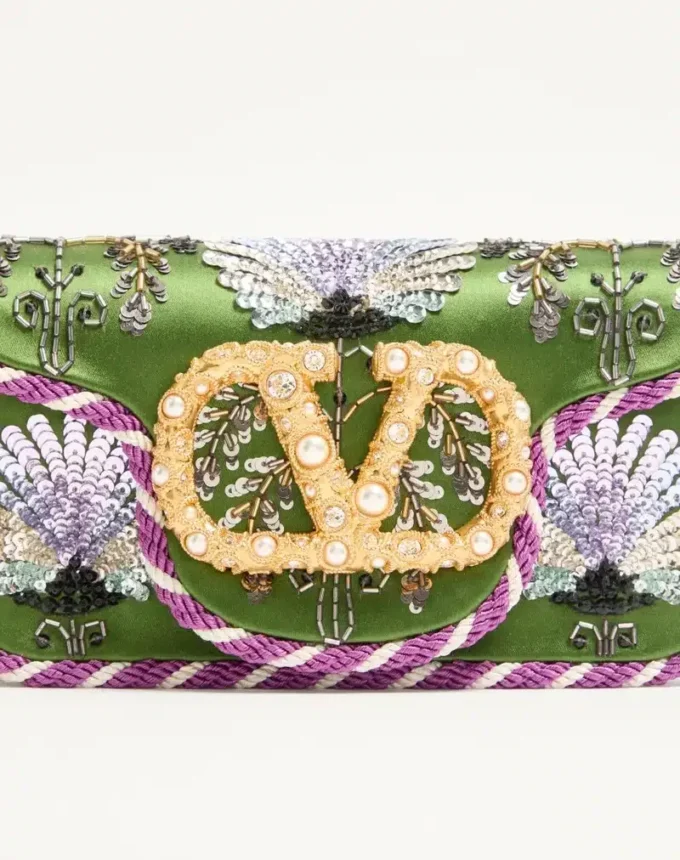Valentino Garavani Locò Geantă mică de umăr brodată cu logo bijuterie