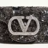 Valentino Garavani Locò Geantă mică de umăr brodată cu logo bijuterie Valentino Garavani Locò Geantă mică de umăr brodată cu logo bijuterie