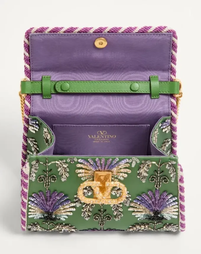 Valentino Garavani Mini Vsling Geantă de mână brodată cu logo bijuterie Valentino Garavani Mini Vsling Geantă de mână brodată cu logo bijuterie