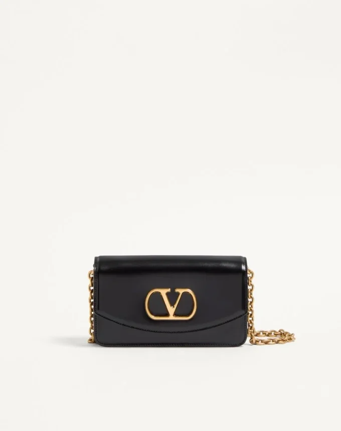 Valentino Garavani Vain Clutch Bag din piele de vițel lucioasă