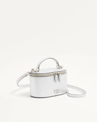 VLogo Signature Mini Vanity Bag din piele de vițel laminată cu textură granulată